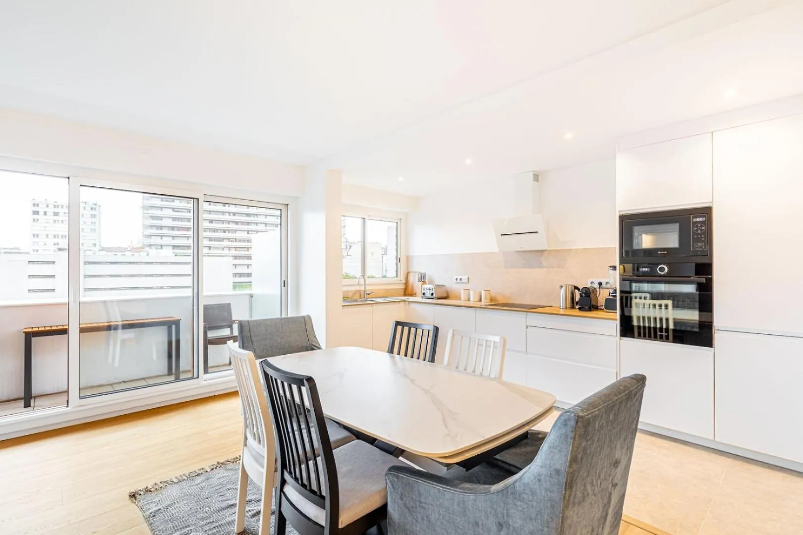 Guestready - Apt Avec Balcon A La Place D'Italie Paris 0*,
